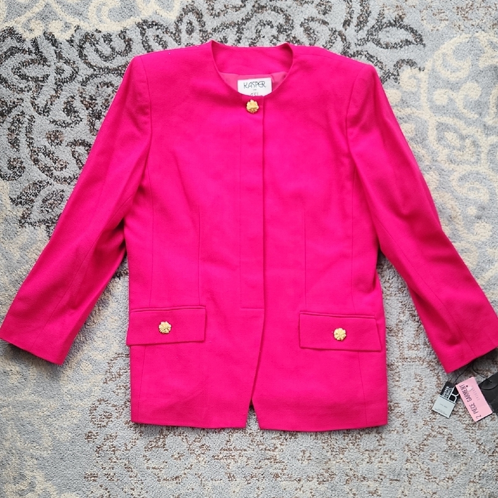 Kasper Women’s Hot Pink Two-Piece Skirt Set with Gold Buttons - Picture 5 of 11